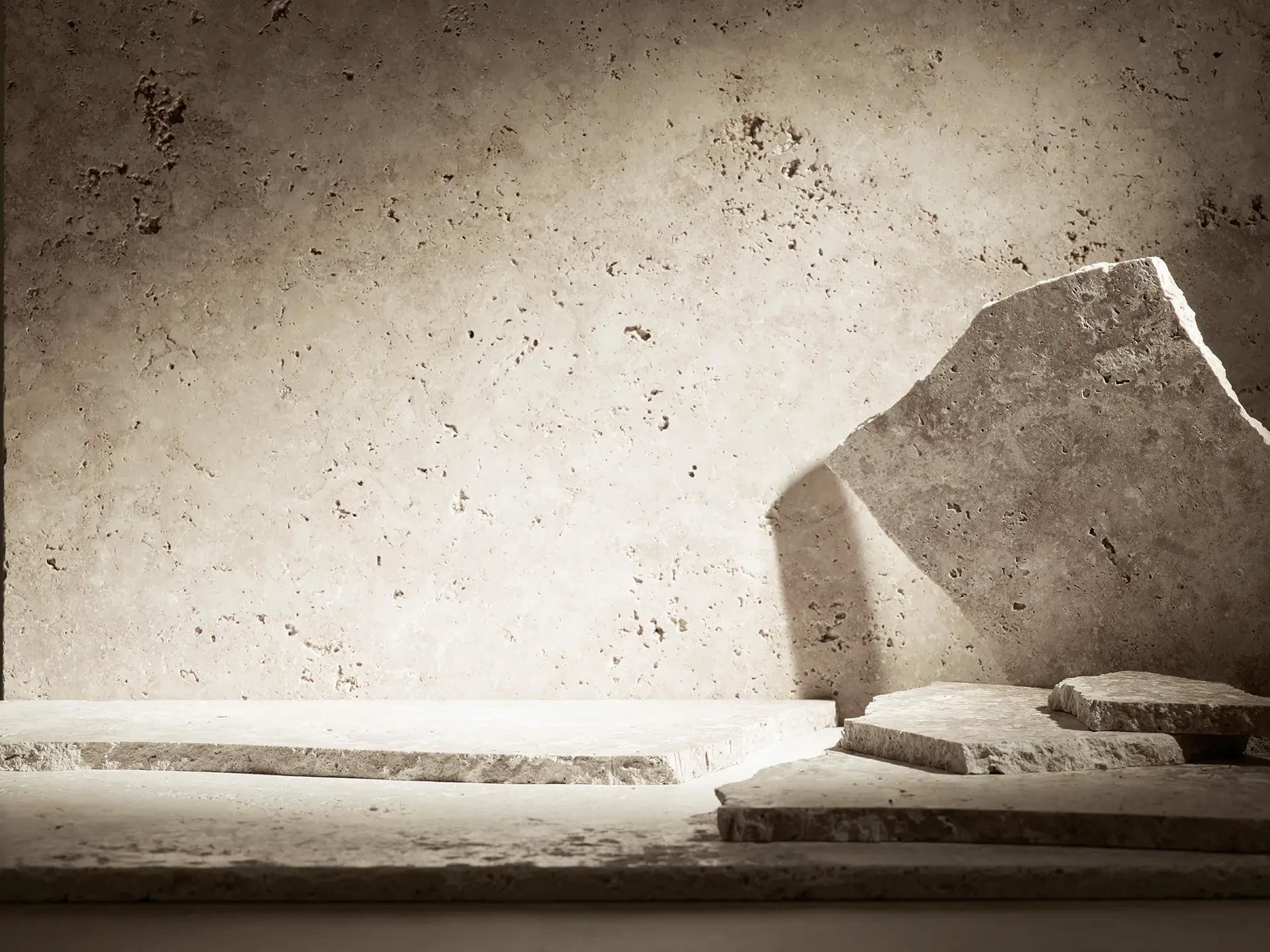 Village méditerranéen avec maisons en pierre calcaire et ruelles pavées